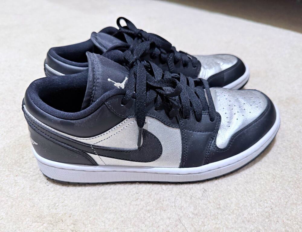 Air Jordan 1 Low SE Silver toe DA5551-001 women’s size US 10 Black Metallic